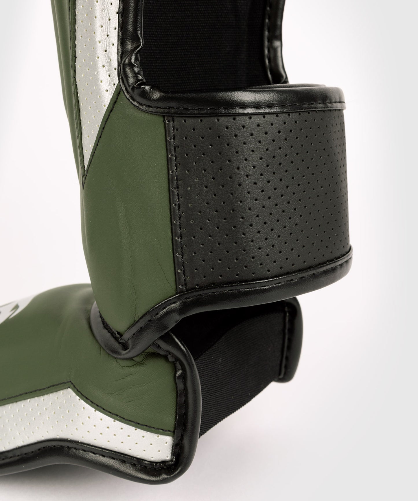 Venum Elite Evo Shinguards - Khaki/Silver