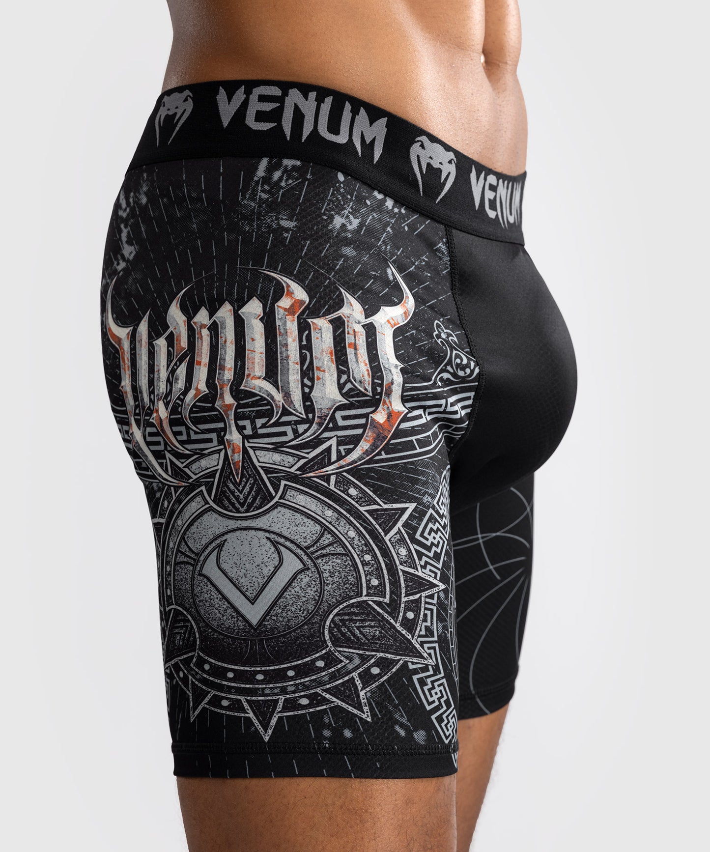 Venum Gladiator 5.0 Men's Vale Tudo Shorts - Black/Silver