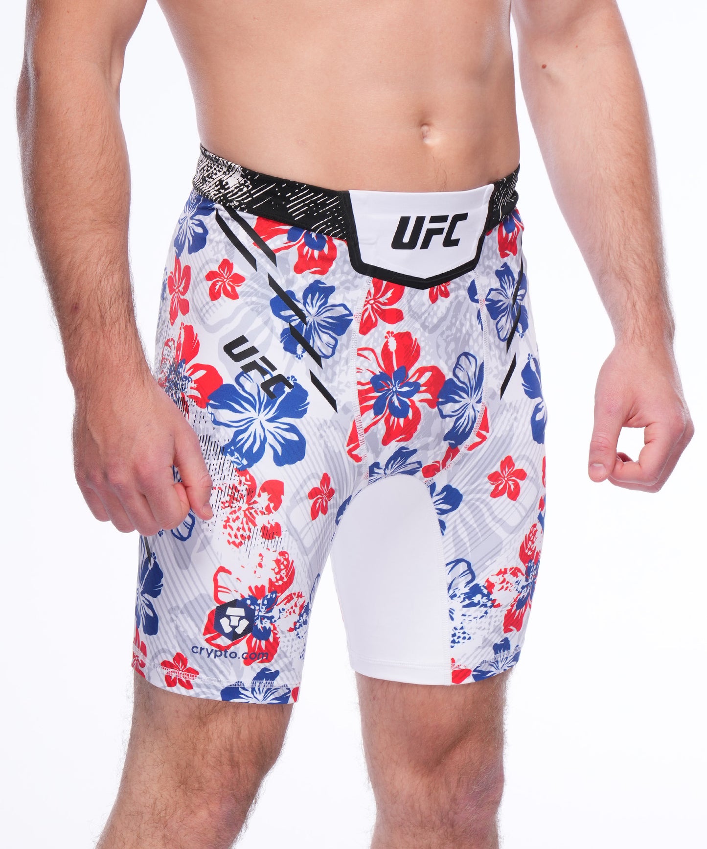 UFC Unrivaled by VENUM Max Holloway Men’s Vale Tudo Short – White