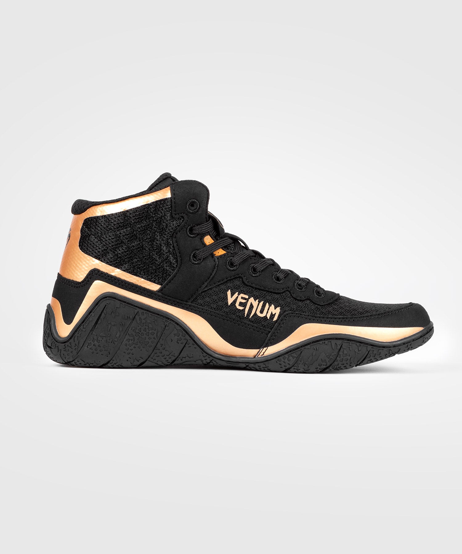Venum Elite Wrestling Shoes - Black/Gold/Red