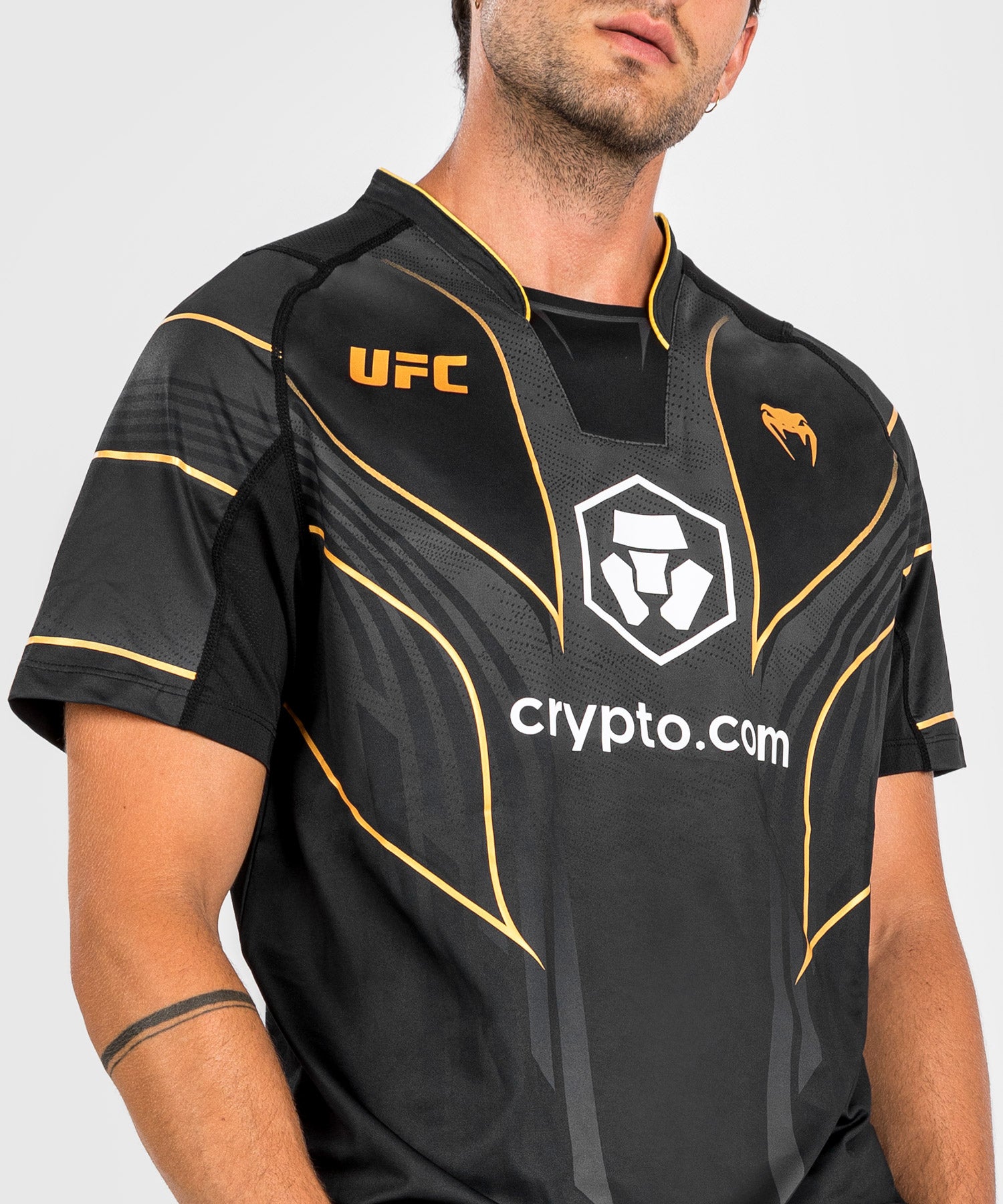 UFC VENUM Authentic Fight Night Men's Walkout Jersey – UFC Store