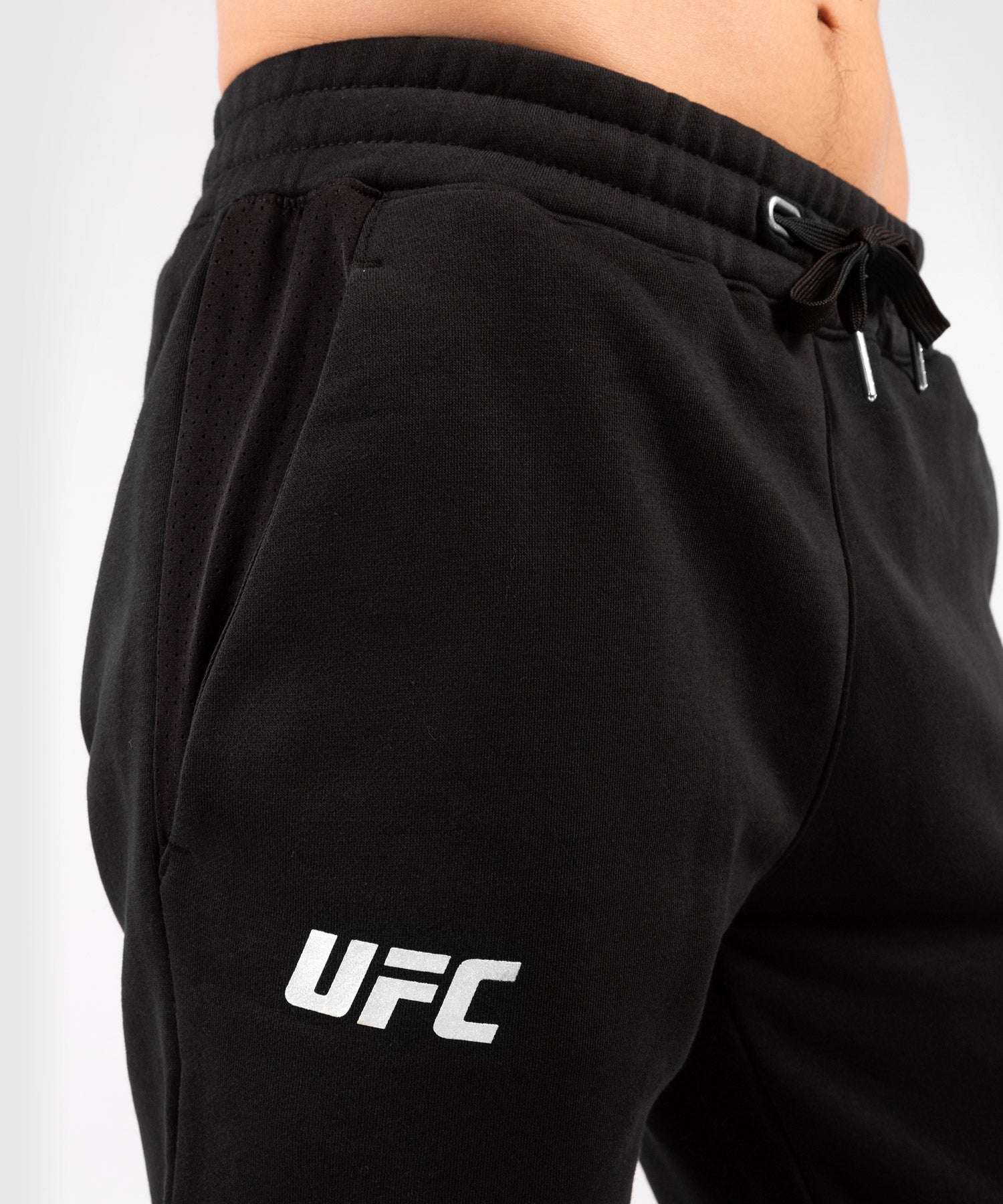 UFC Venum Replica Men's Pants - Black - Venum