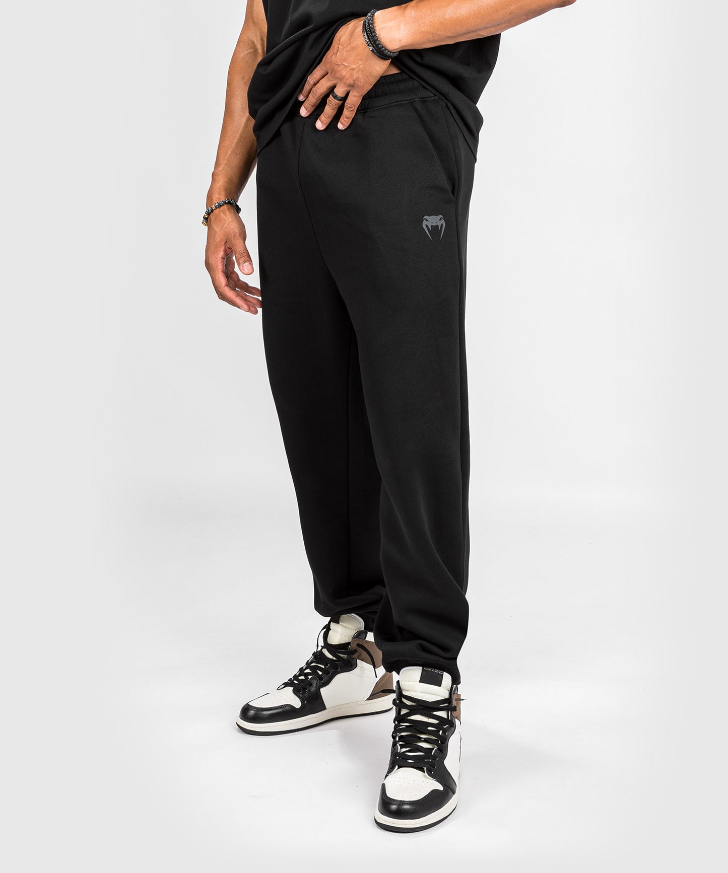  Venum Men's Standard Joggers Vortex XL, Black : Clothing, Shoes  & Jewelry