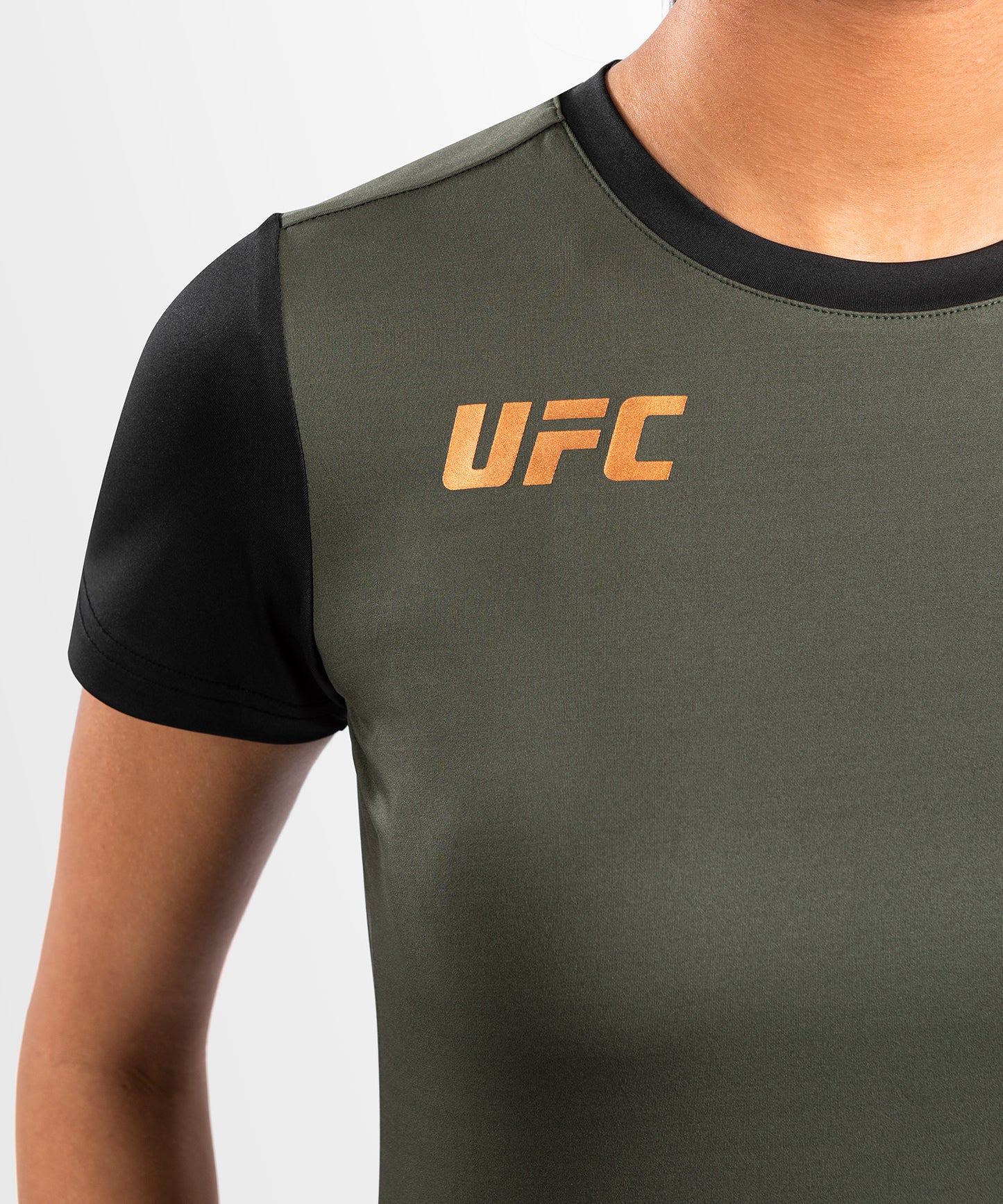 Venum Women's Standard UFC Adrenaline Fight Week Dry-TECH  T-Shirt Black : Clothing, Shoes & Jewelry